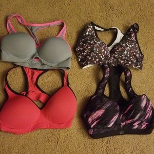 4 VS Pink Push up sports bra